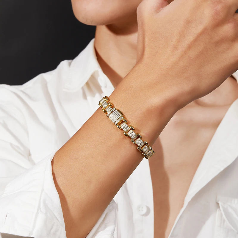 Iced Out Moissanite Cuban Link Bracelet - S925 Silver 18K Gold Plated